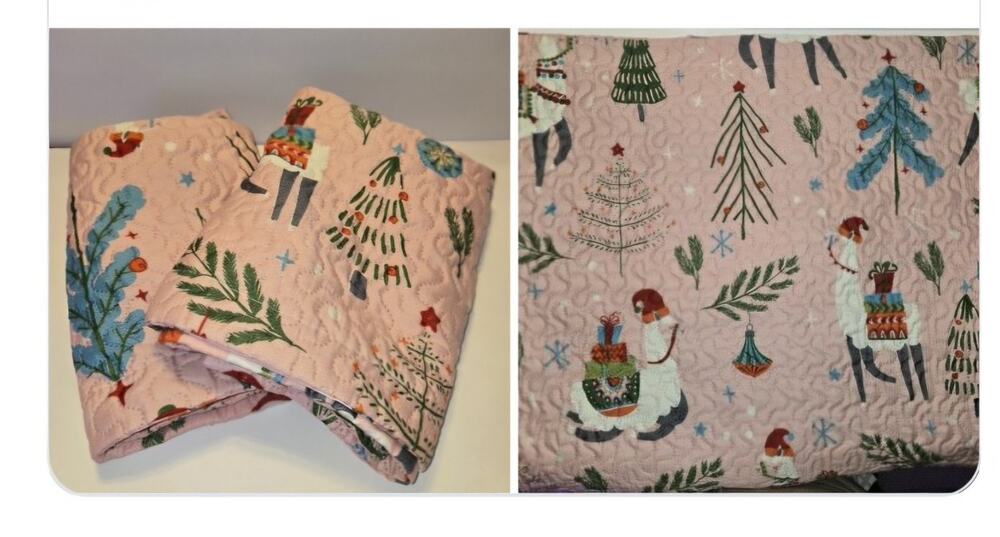 Pink Christmas Bedroom Pillow Shams w Llamas Enjoying Holiday Cheer Set Of 2